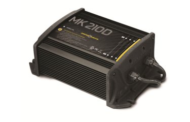 MINN KOTA Acculader on board